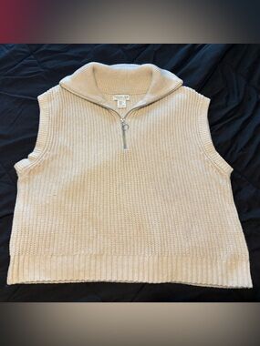 Cream Quarter Zip Rachel Zoe Sweater Vest size XL